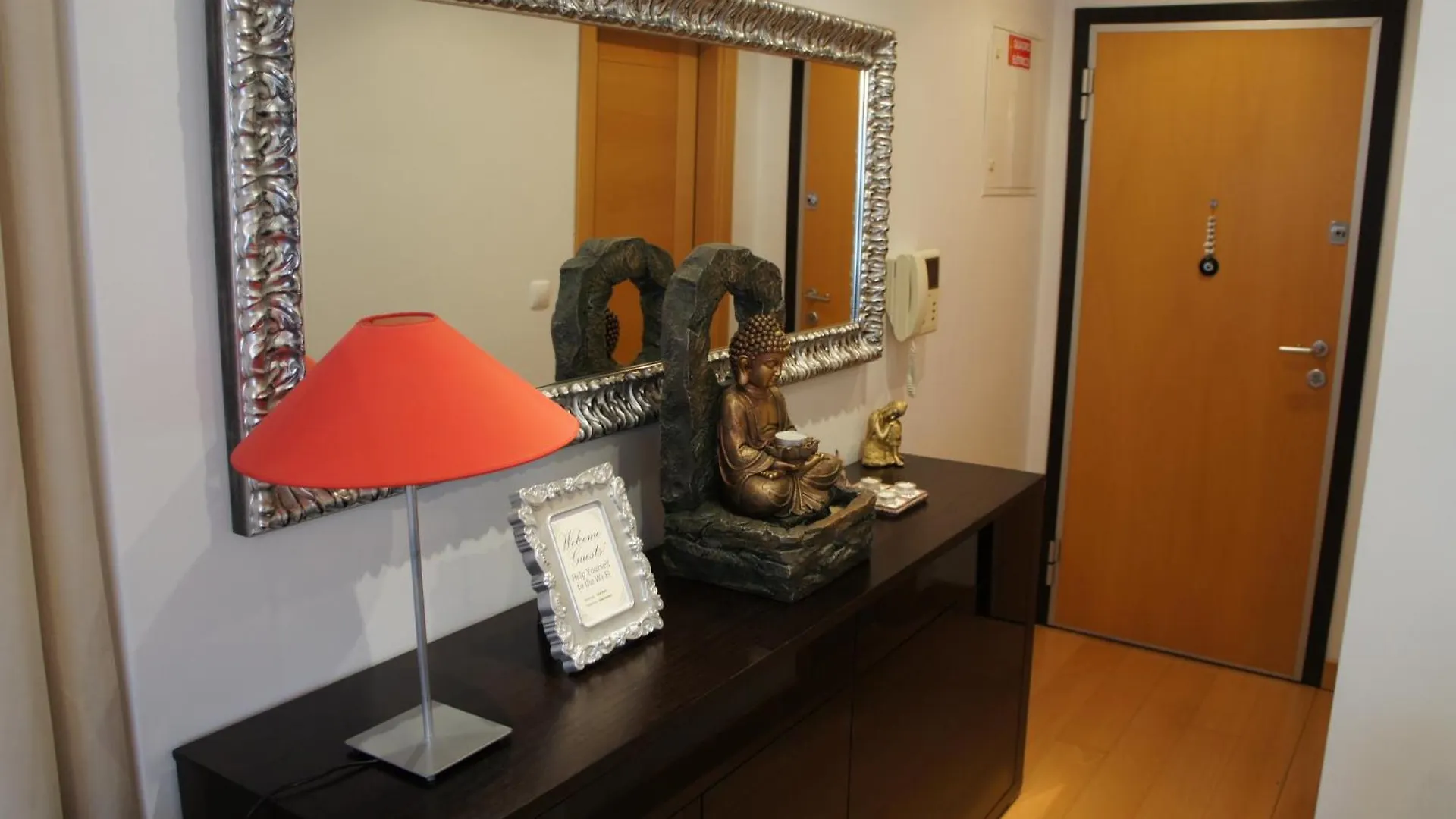 Ferienwohnung Apartamento Zen Em Pleno Centro De Lisboa