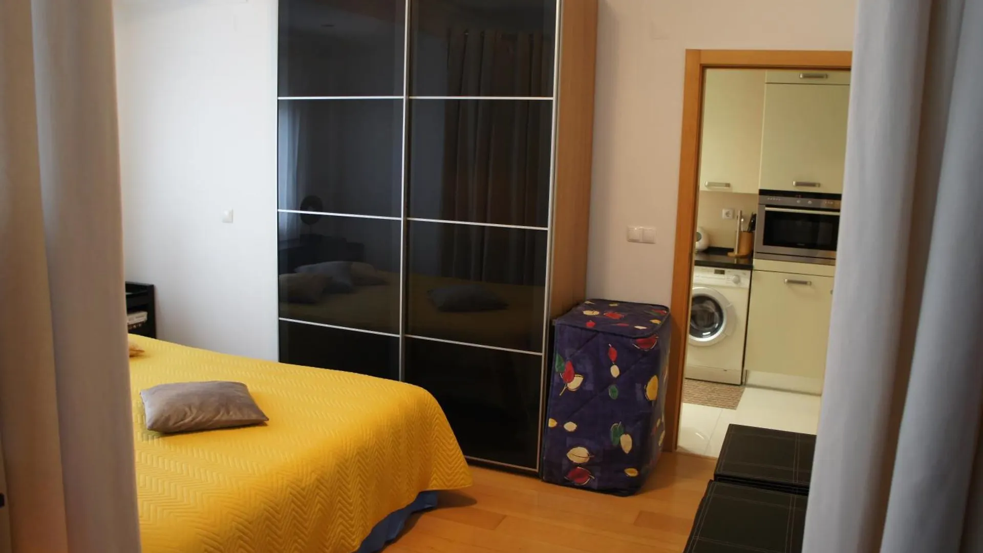 Apartment Ferienwohnung Apartamento Zen Em Pleno Centro De Lisboa